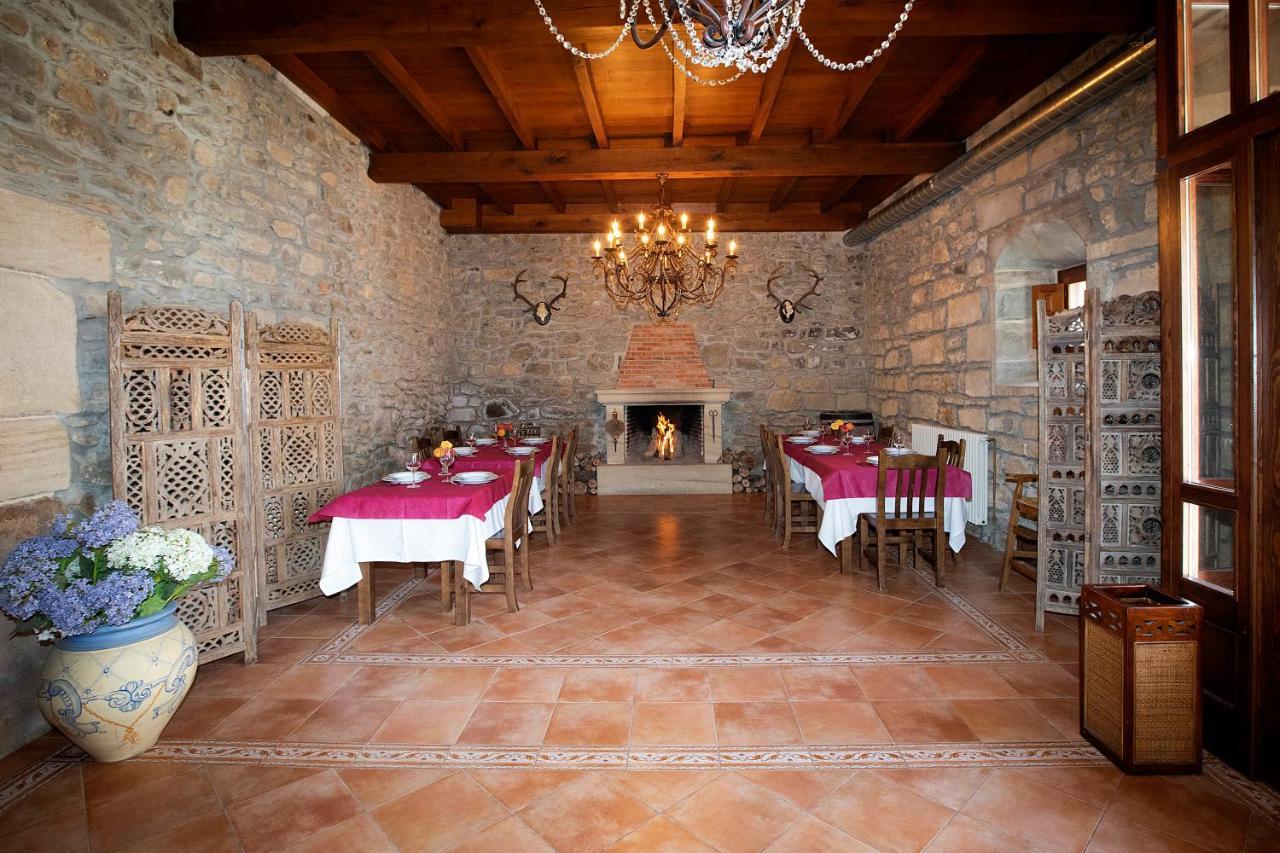 La Casona De Lombrana, En Polaciones Exteriör bild