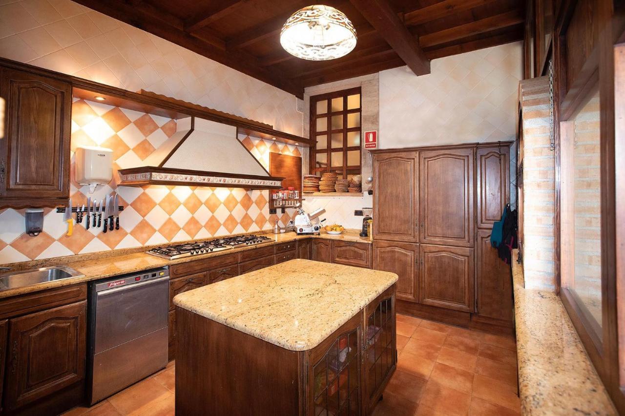 La Casona De Lombrana, En Polaciones Exteriör bild
