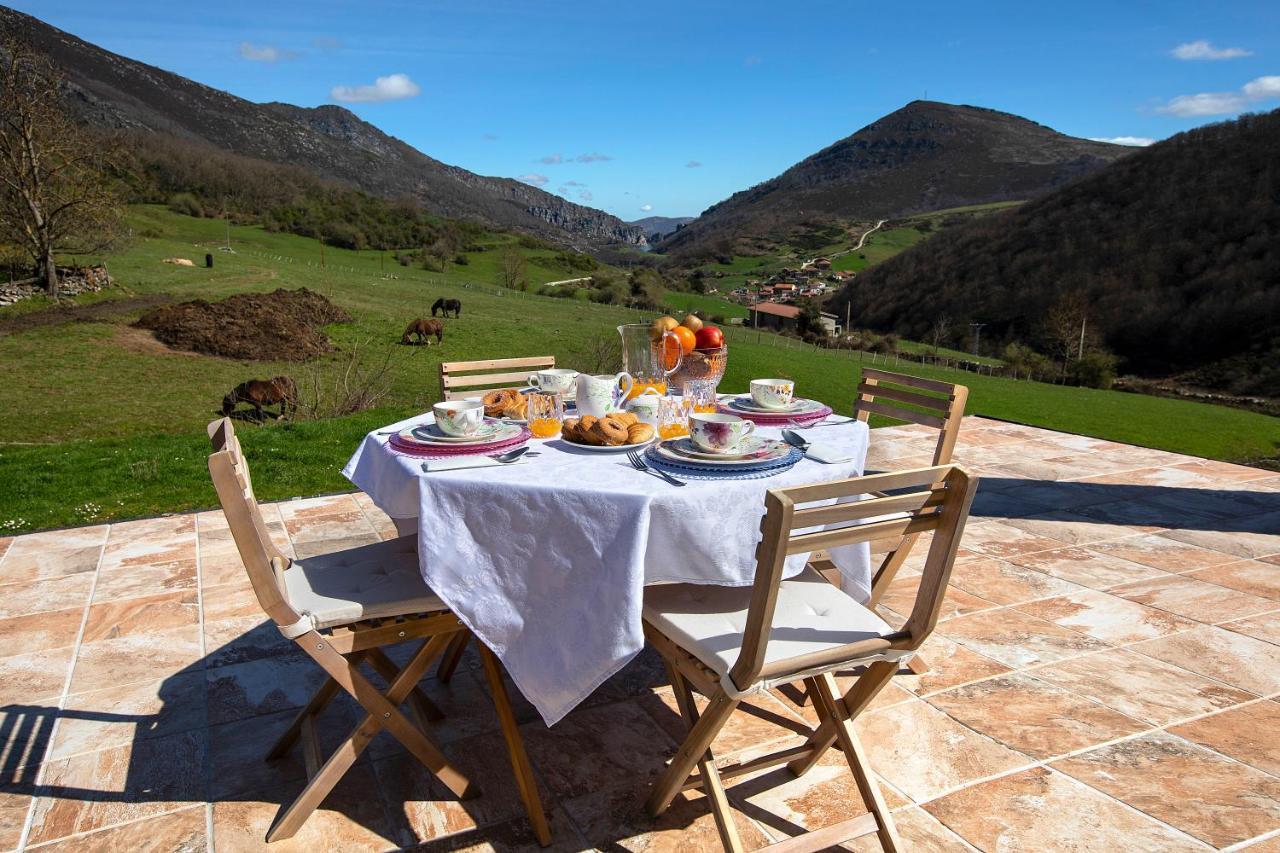 La Casona De Lombrana, En Polaciones Exteriör bild